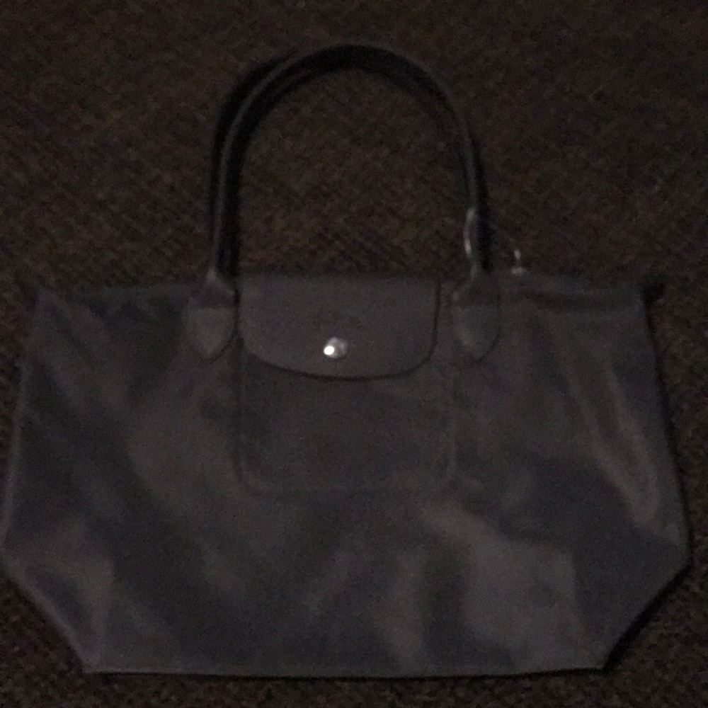 Longchamp - Picture 2 of 4